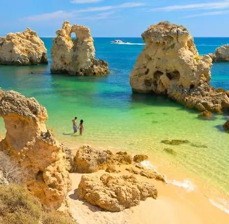 Апартаменты Cosy Little House